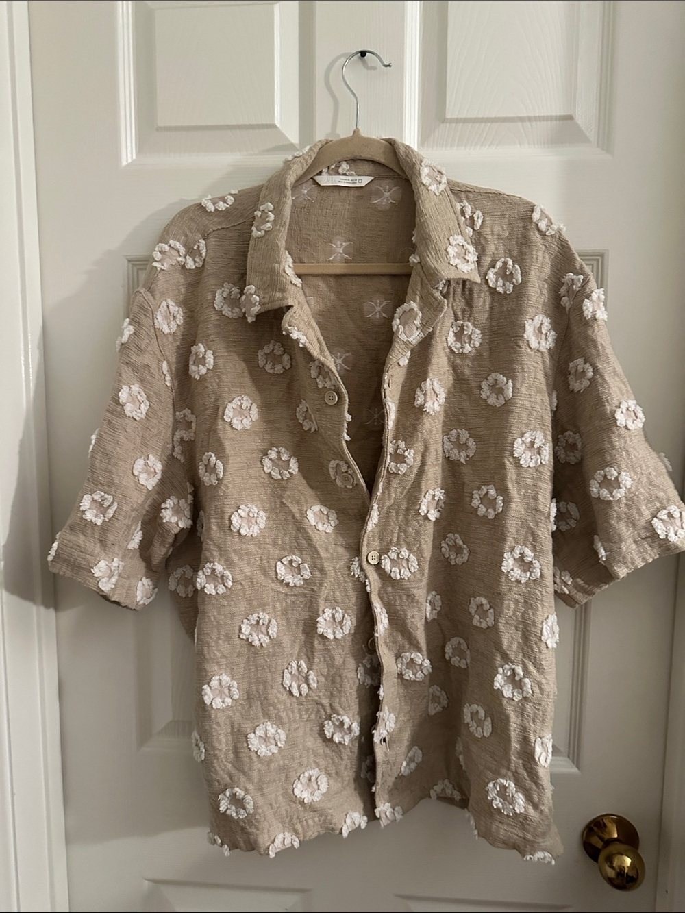 Zara Beige Floral Embroidered Short-Sleeve Shirt